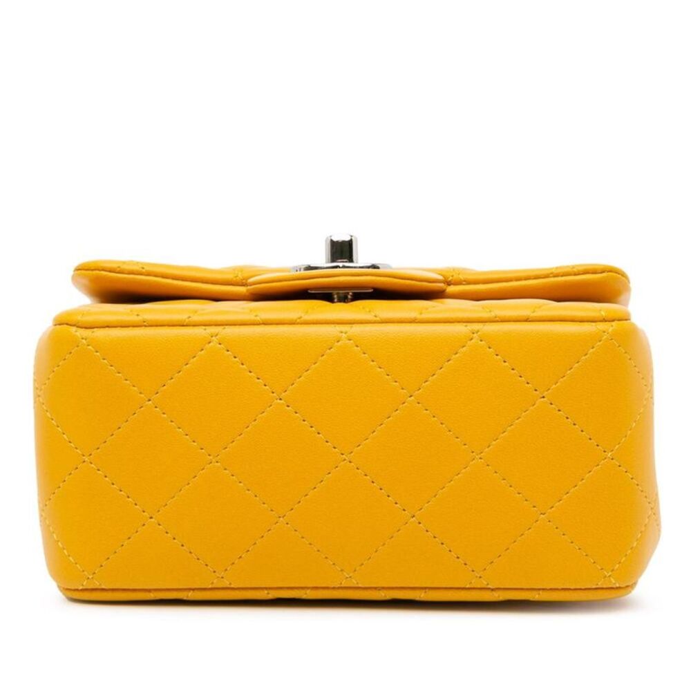 Pre Loved chanel Women Yellow Crossbody Bags - Picture 4 of 8